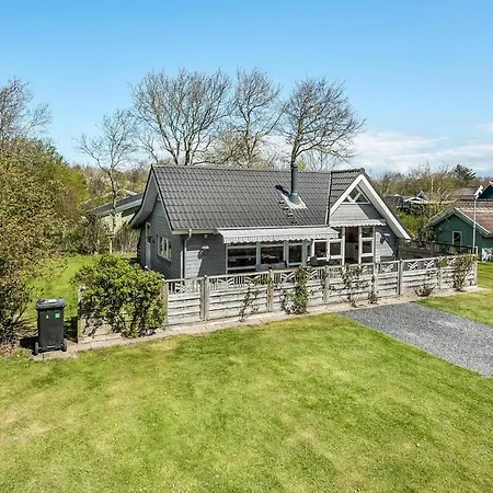 2 Bedroom Lovely In Hemmet *