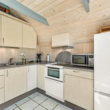 Сasa de vacaciones 2 Bedroom Lovely In Hemmet *